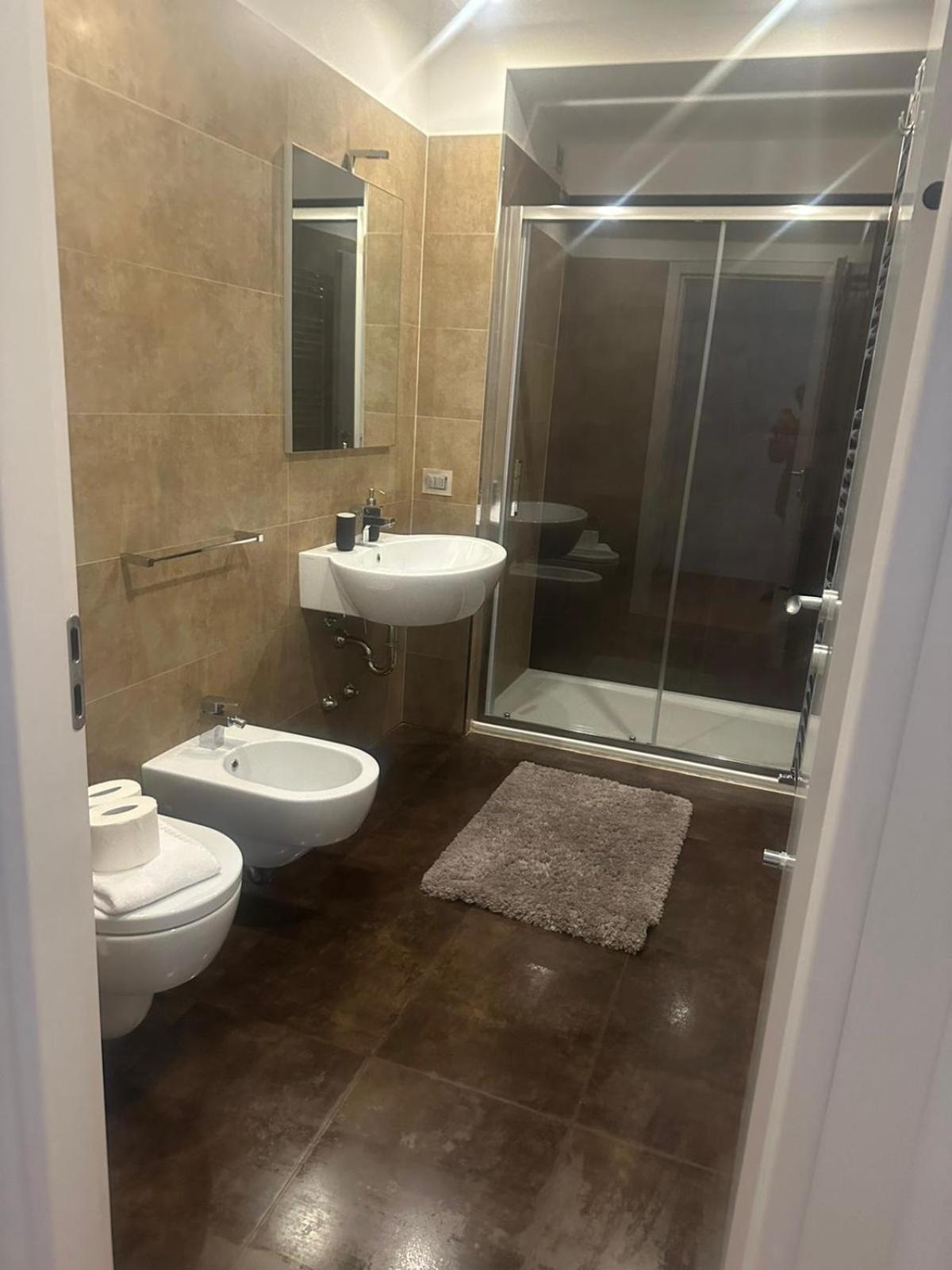 Votre Maison A מילאנו מראה חיצוני תמונה